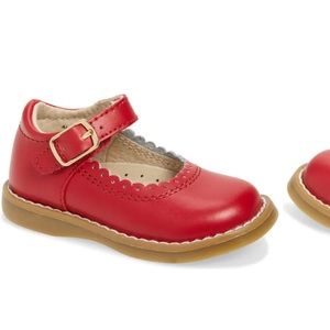 Allie Mary Jane
FOOTMATES